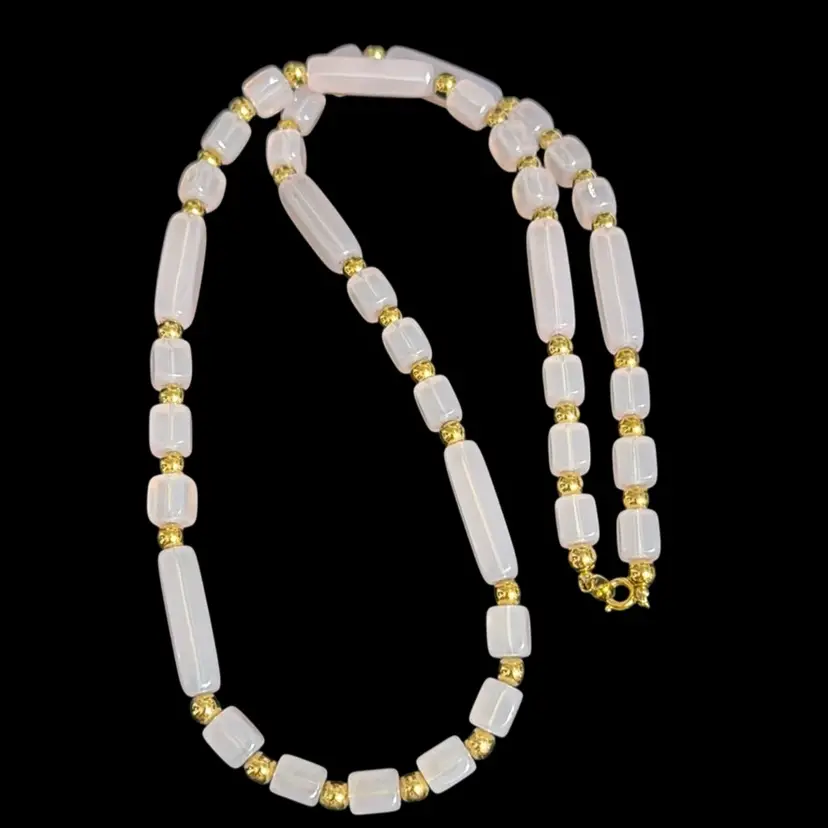 Vintage TRIFARI Pink Lucite And Gold Tone Beaded Necklace Signed 24”L