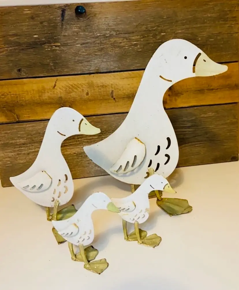 Metal Goose Duck Family Set of 4 Figures/Yard Art Rustic Farmhouse CottageCore Country Charm