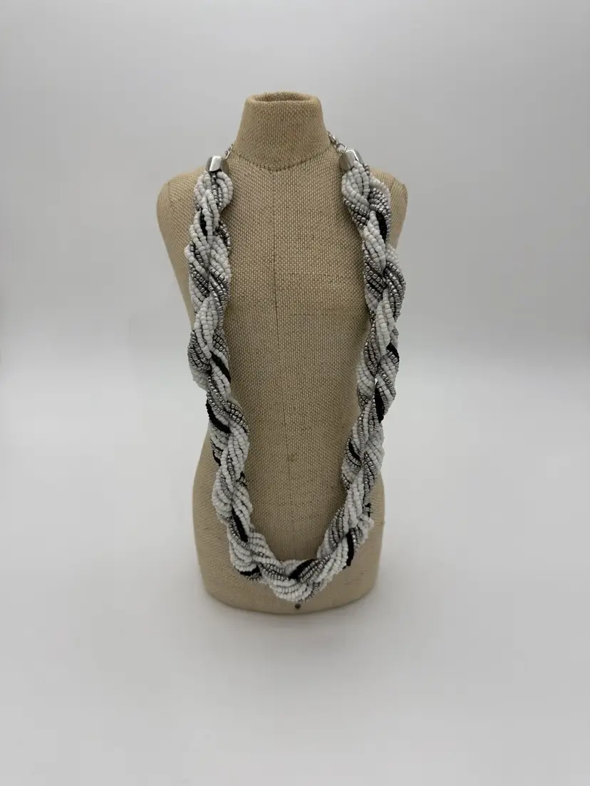 Vintage Thick Chunky Roped Silver Black & White Seed Beaded Collar Necklace 20”