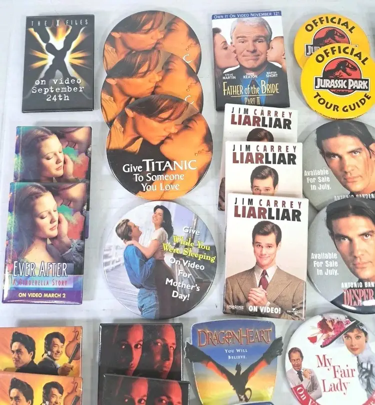 Lot of 51 90s Movie Promo Pins — Titanic, Star Wars, Jurassic Park, Spice World