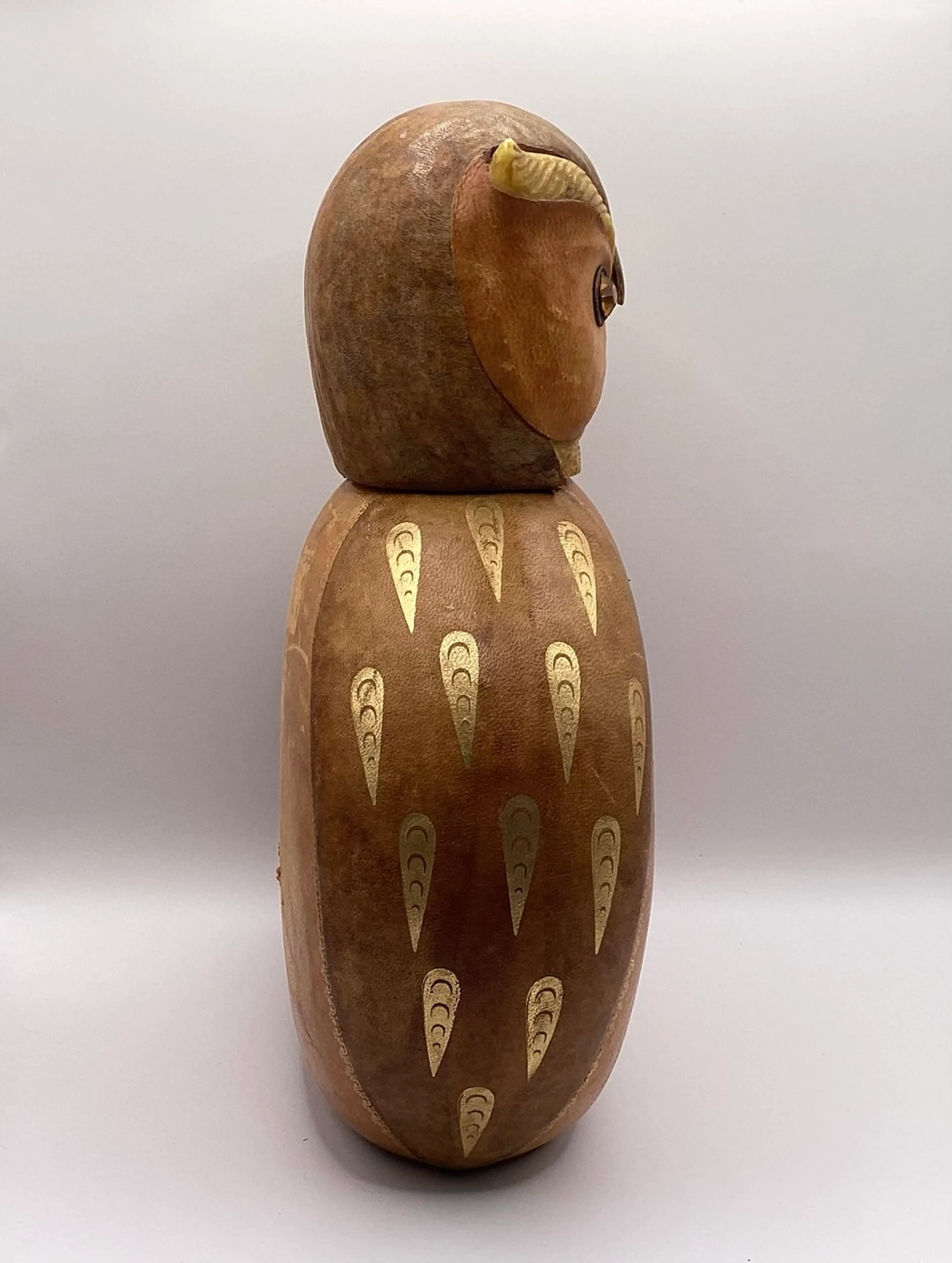 Image 2 of 9