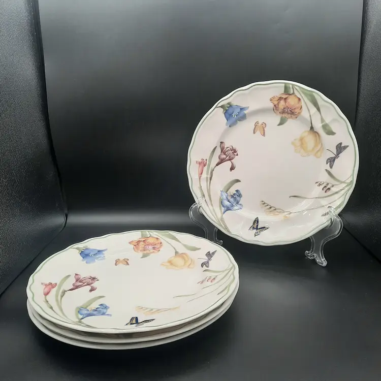 Epoch Exclusives Summer Meadow Floral Butterfly Dinner Plates Set of 4