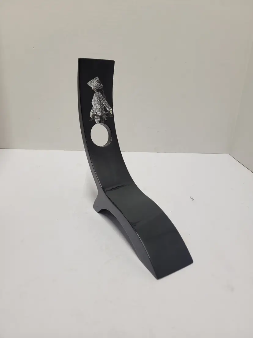 Wine Bottle Holder With Samaruri Warrior