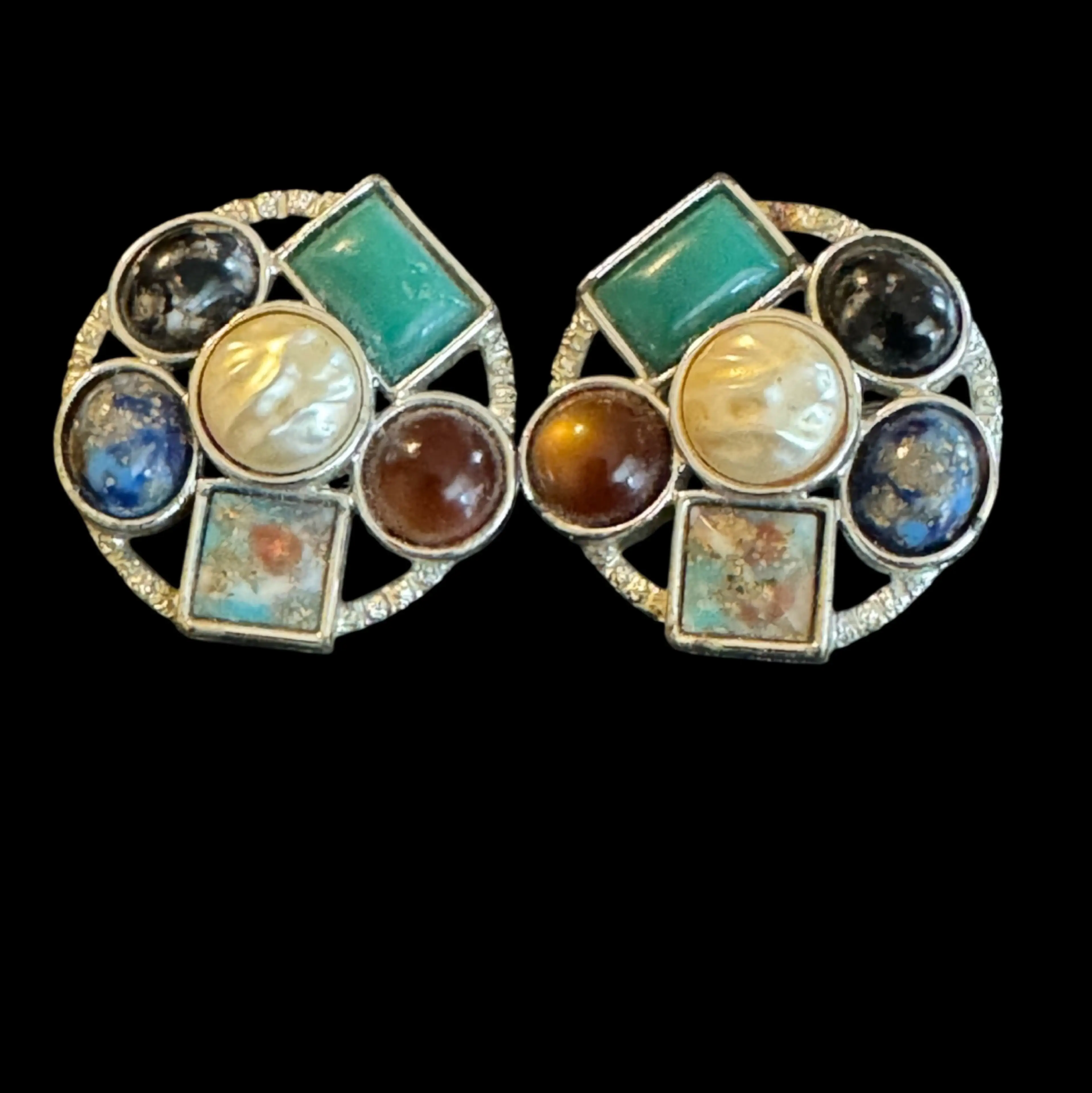 Image 1 of 3