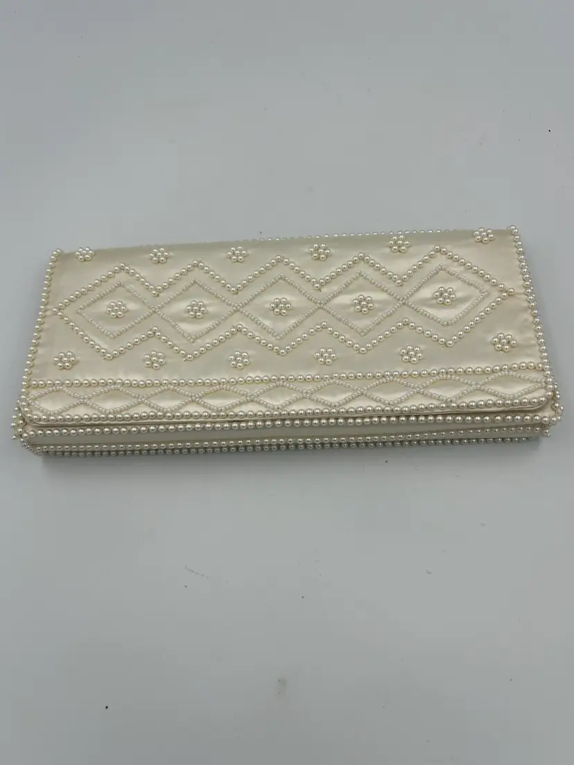 Vintage Richere Ivory Color Beaded Evening/Wedding Clutch Purse