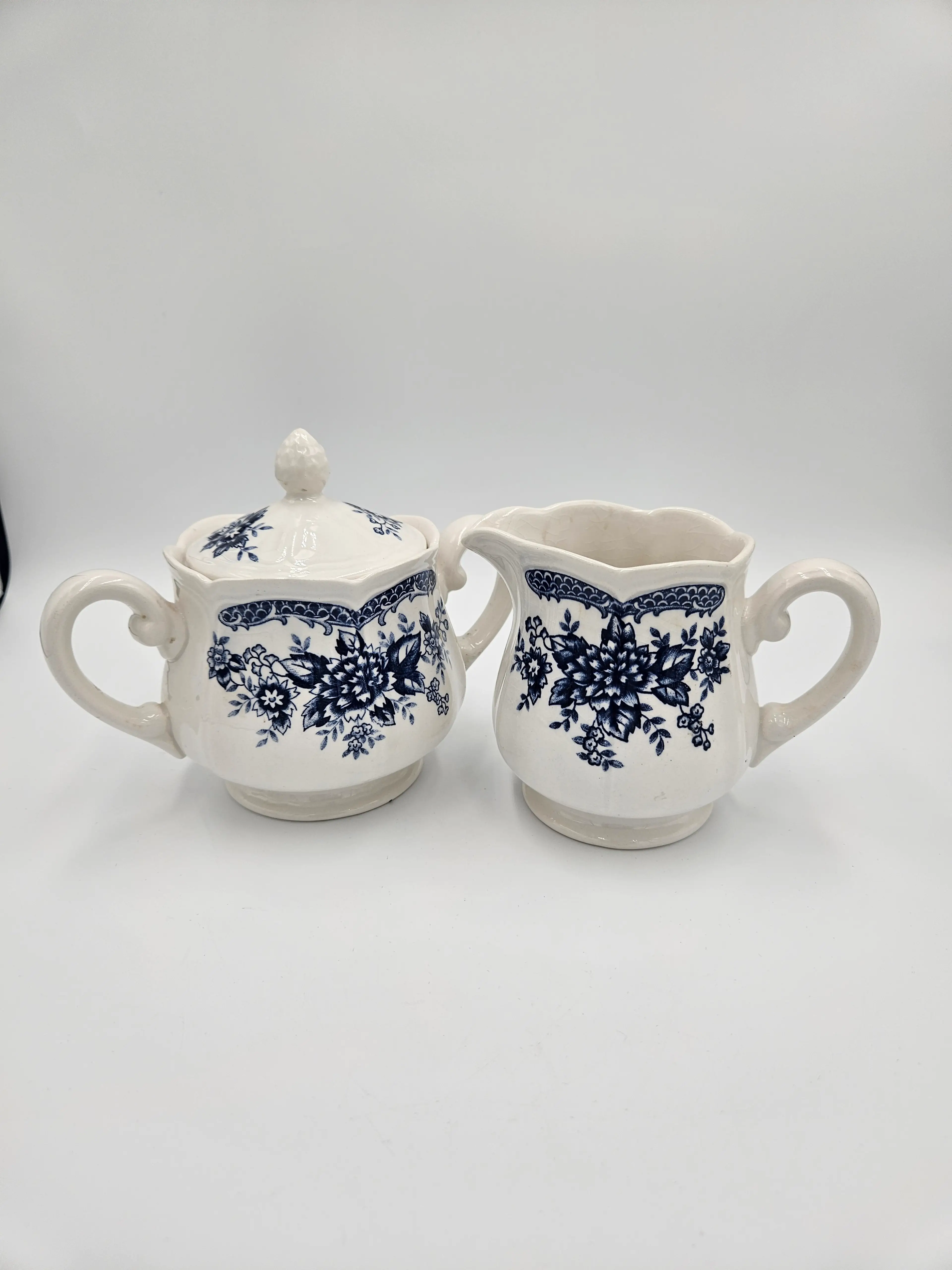 Image 1 of 6