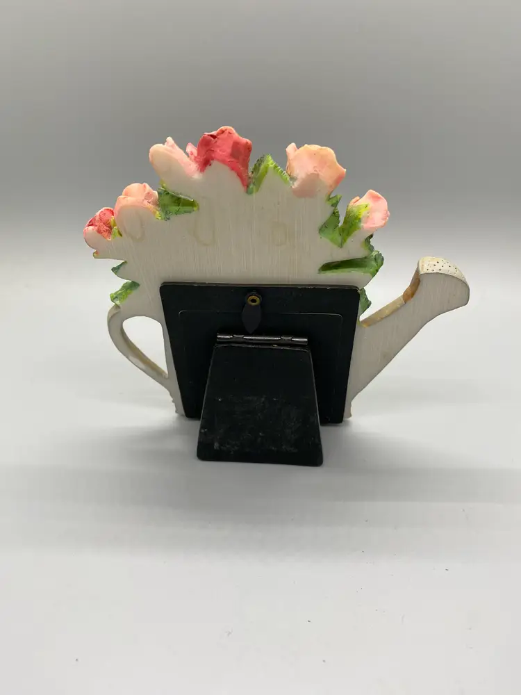 Russ Berrie Greenhouse Blooms Flower of the Month Picture Frame June Roses 2x2