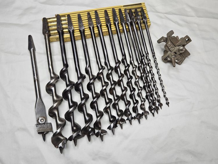 Irwin auger bit set + extras