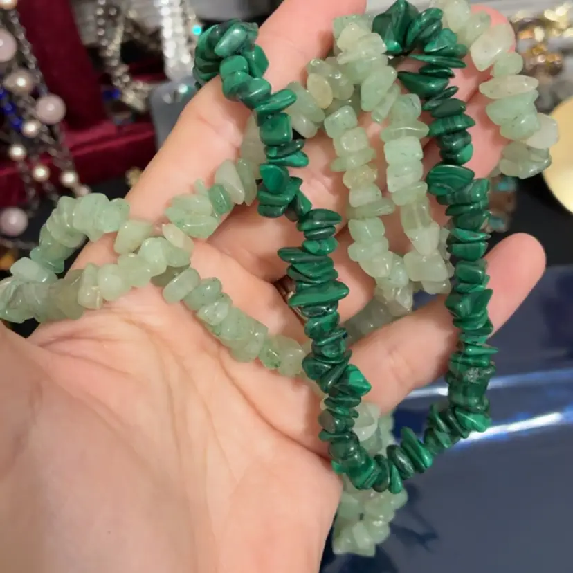 choice Stone Chip Necklace