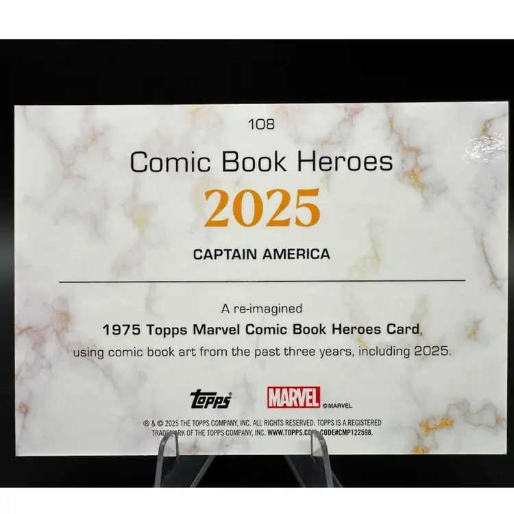2025 Topps Marvel Comic Book Heroes Gold Atomic Ref CAPTAIN AMERICA 122/125