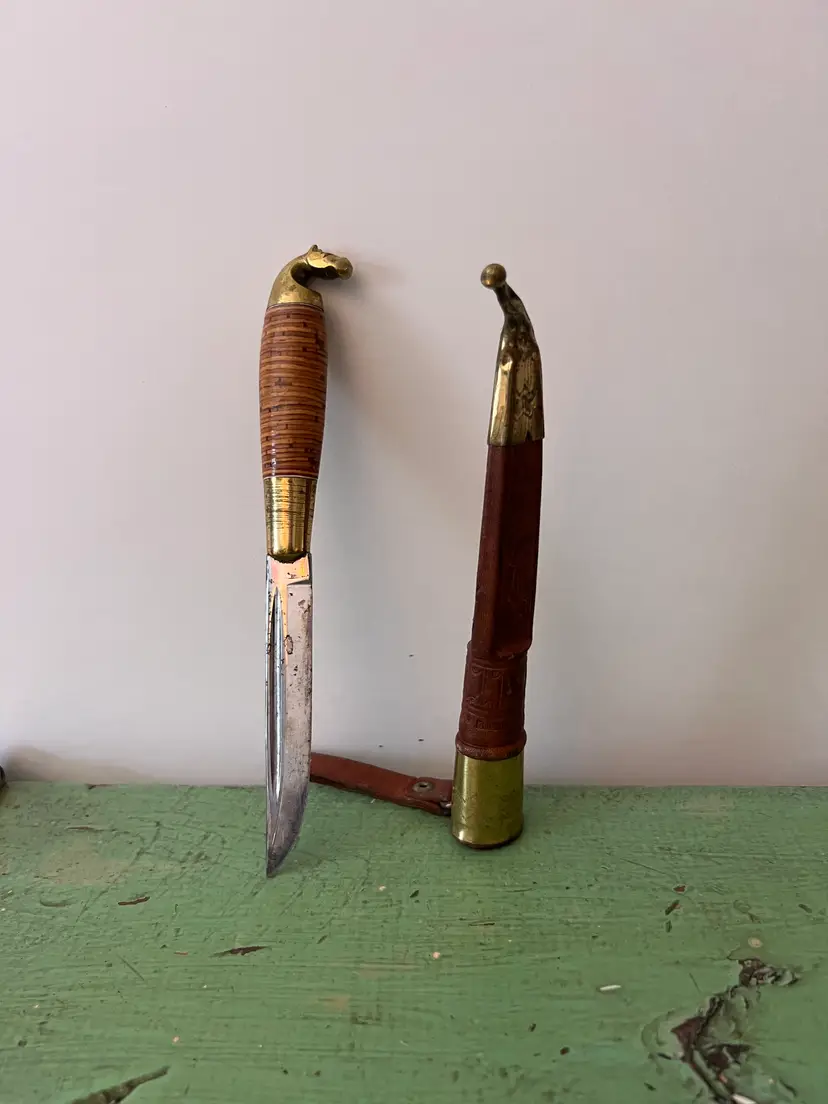 Vintage Finnish Puukko Horse-Head Knife Lisakki Jarvenpaa w/ Leather Sheath.