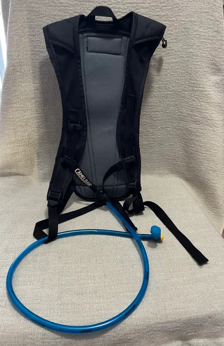 CamelBak Classic Hydration Pack 70oz Water Reservoir Cycling Hiking Fishing Hunt