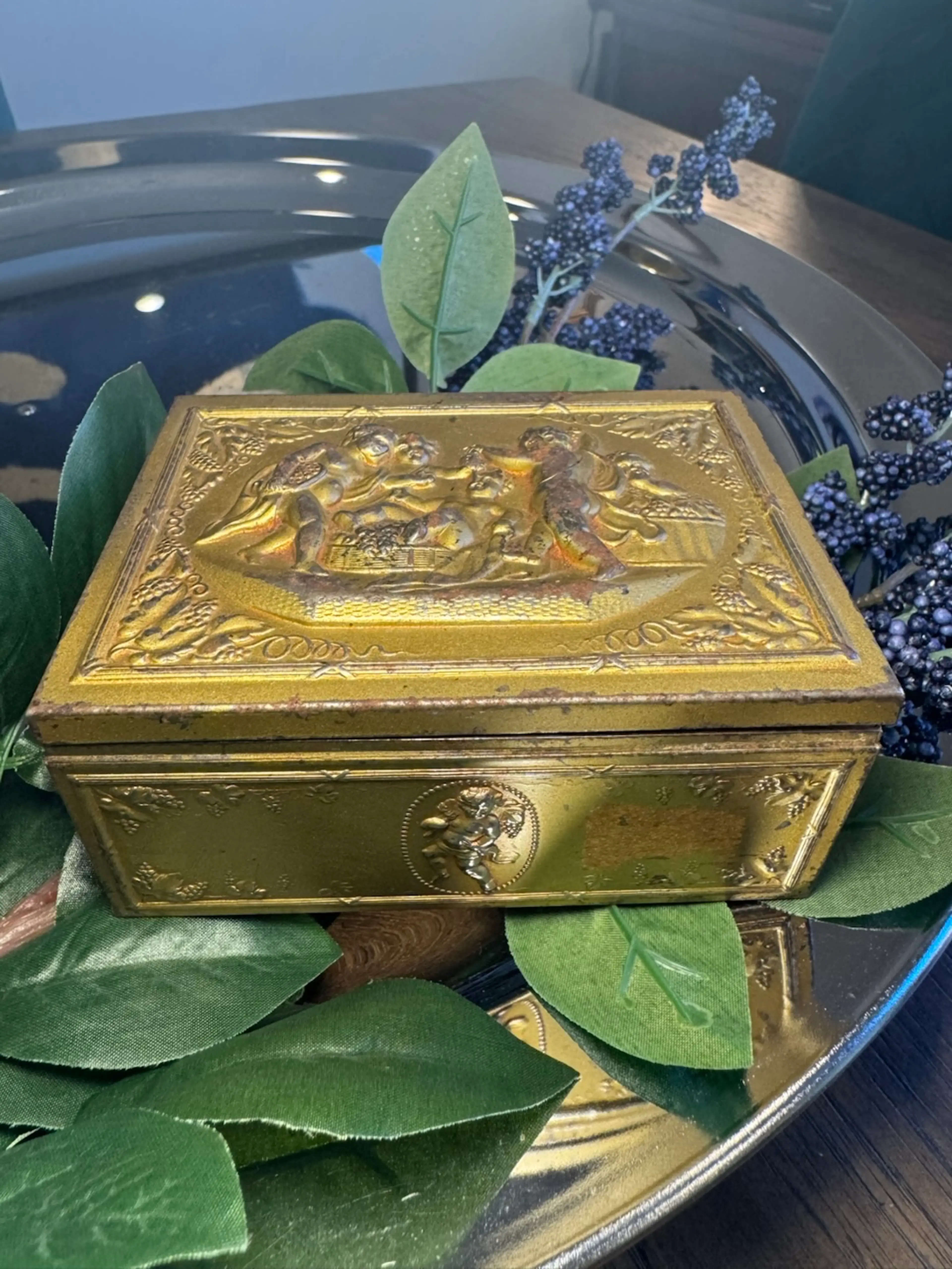 Image 1 of 5