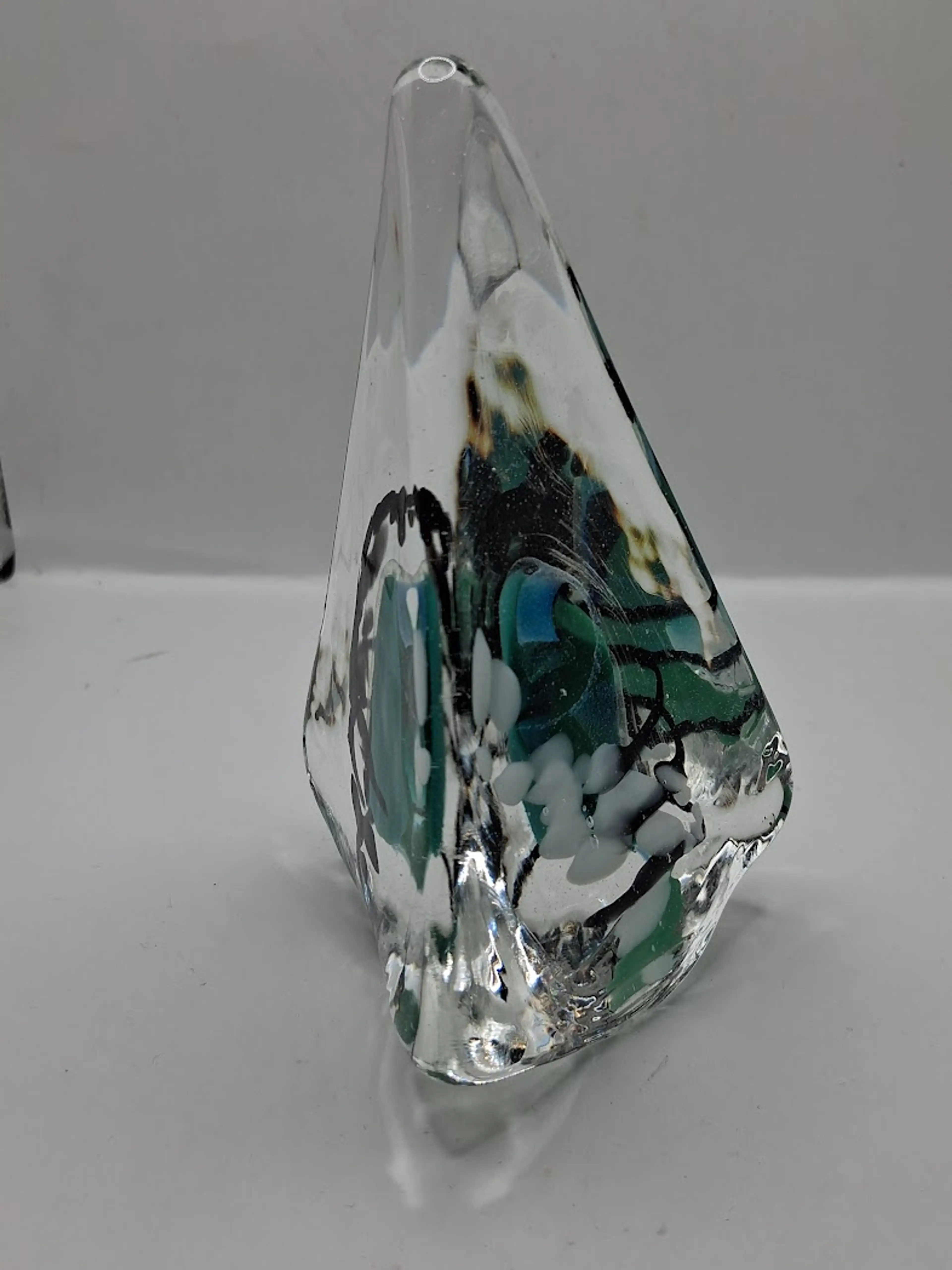 Image 4 of 9
