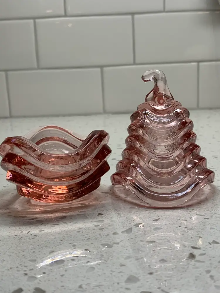 Fenton Wavy Pear Shaped Trinket Dish