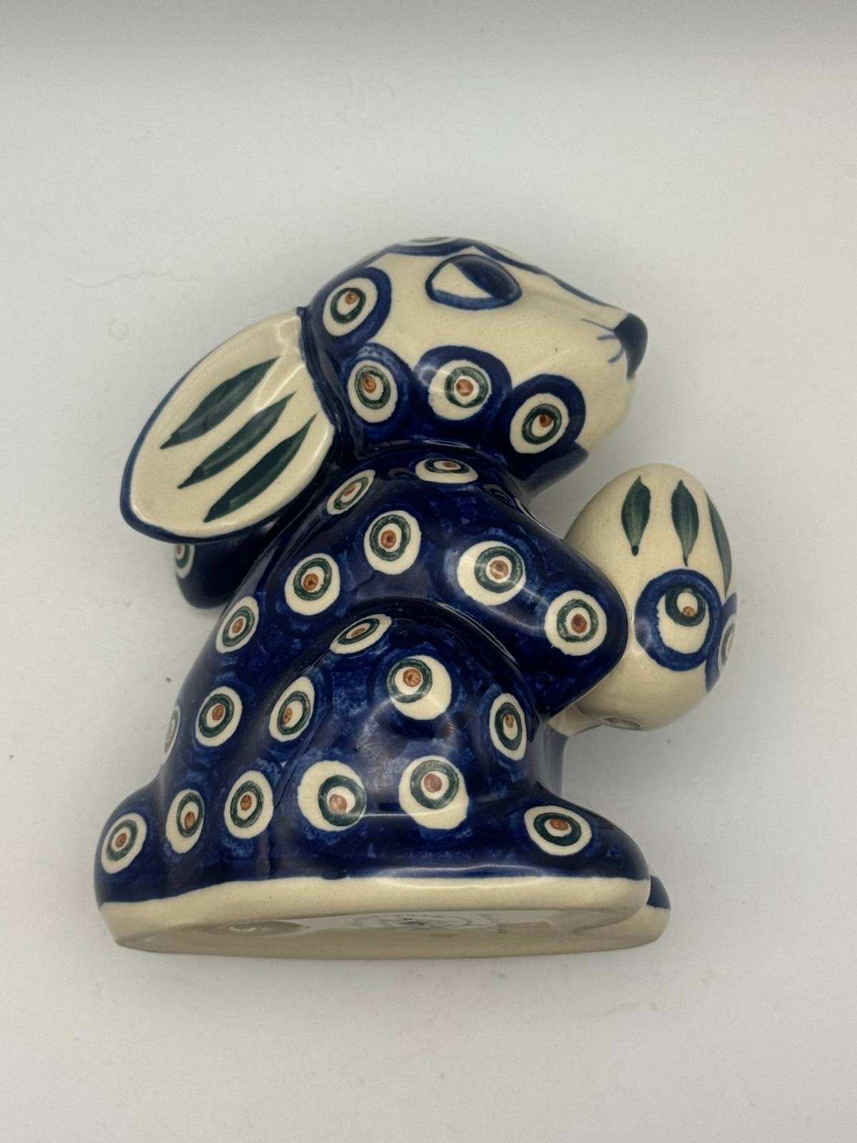 Niknax · Polish Pottery Bunny Rabbit With Egg - Peacock Pattern 4.5”x5”