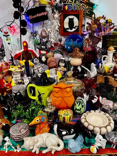 ✨Late Night🌛Vintage Variety✨