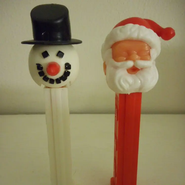 Vintage Santa and Snowman Pez with feet Yugoslavia (1971-1992)