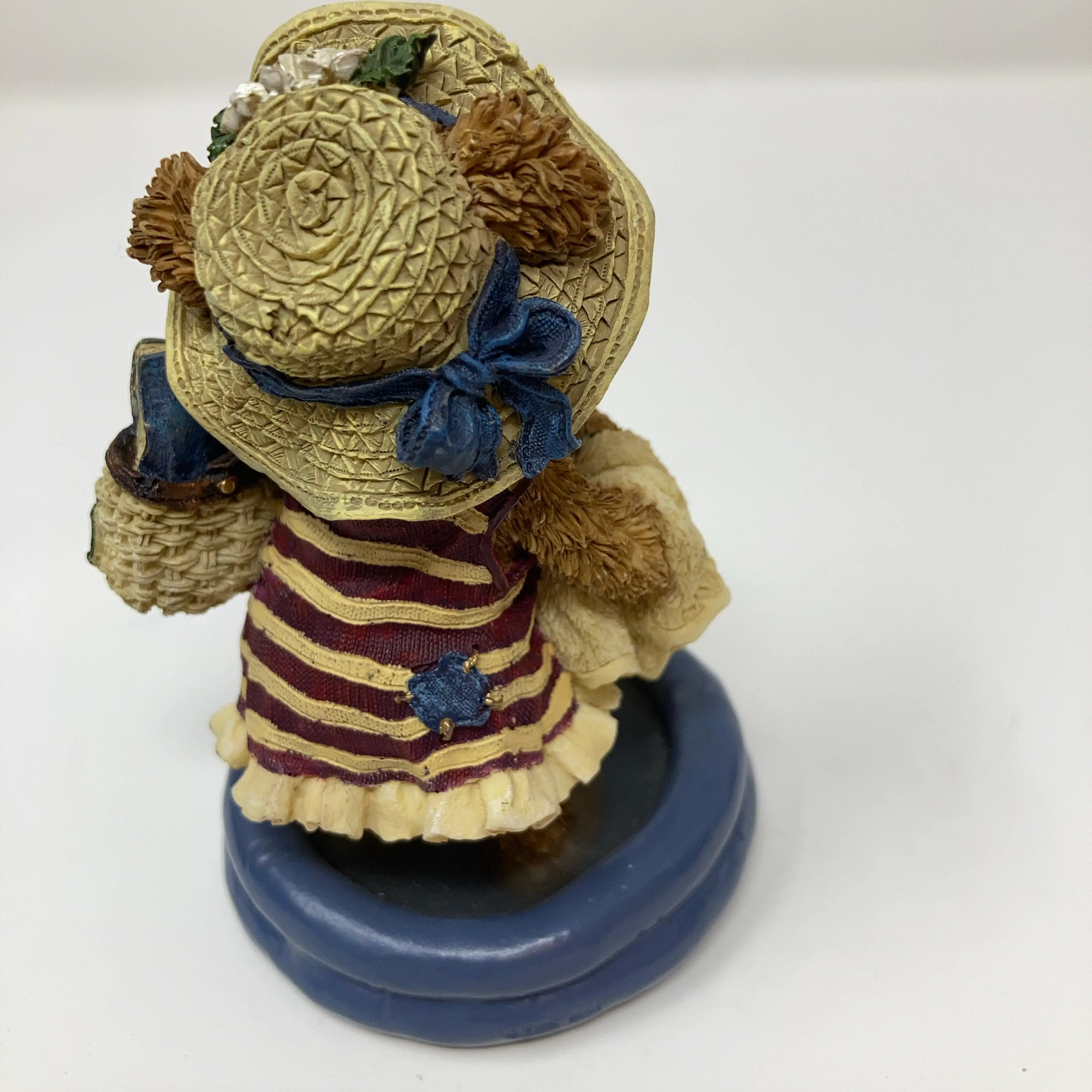 Image 4 of 12