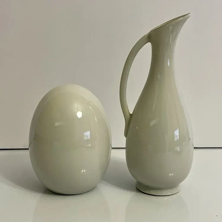 Vintage Holly Hobbie decor World wide Arts Genuine Porcelain Japan