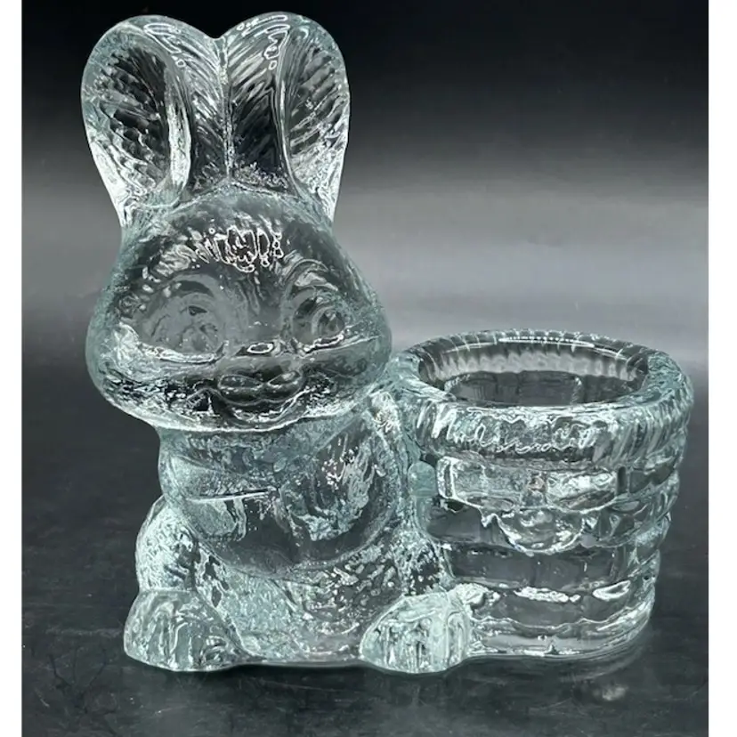 VINTAGE DEPT 56 CLEAR GLASS EASTER BUNNY RABBIT WITH BASKET GLASS FIGURINE