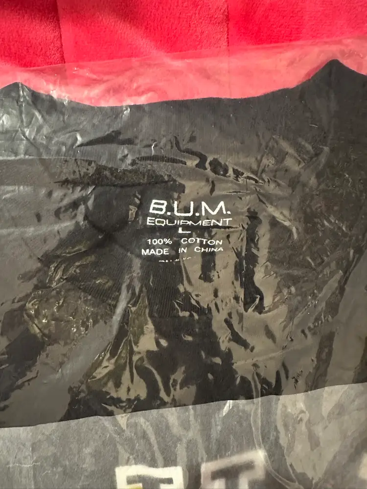 B.U.M. Equipment Black T-Shirt Size Large