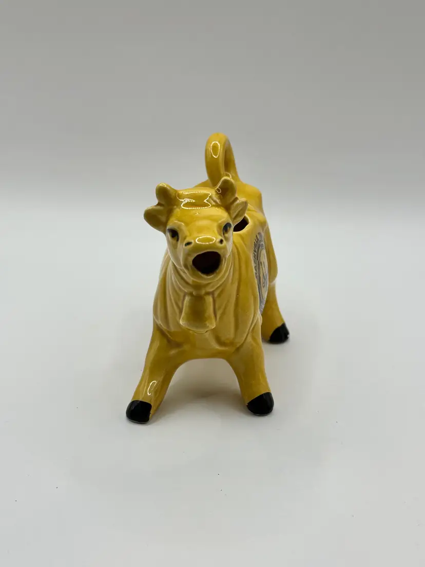 Vintage Souvenir From Nashville, TN Ceramic Yellow Cow Creamer, Mid-Century Dairy Kitchen Decor, Unbranded