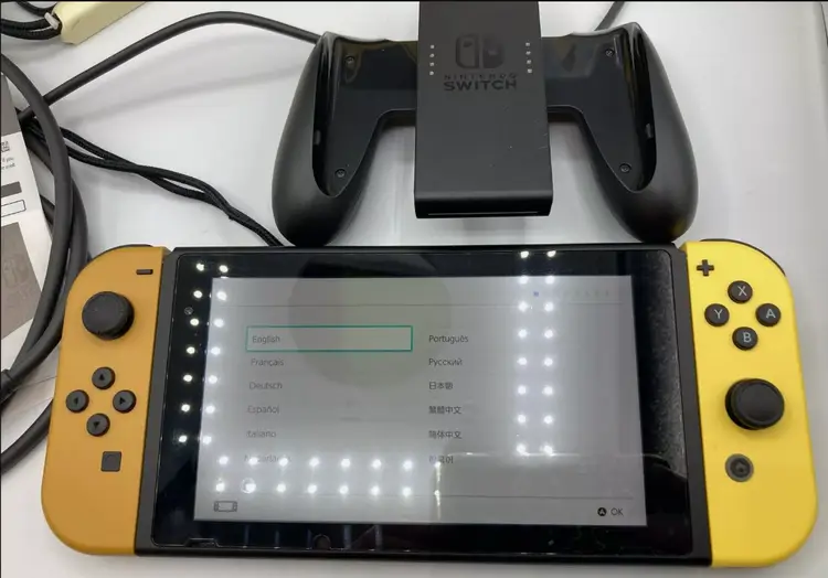 Rare limited edition Nintendo Switch Pikachu & Eevee Pokémon Let's Go, Pikachu!