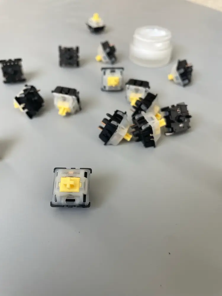 Lubed Gateron Yellow Pro