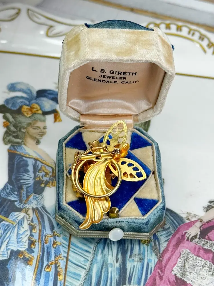 Vintage Brooch