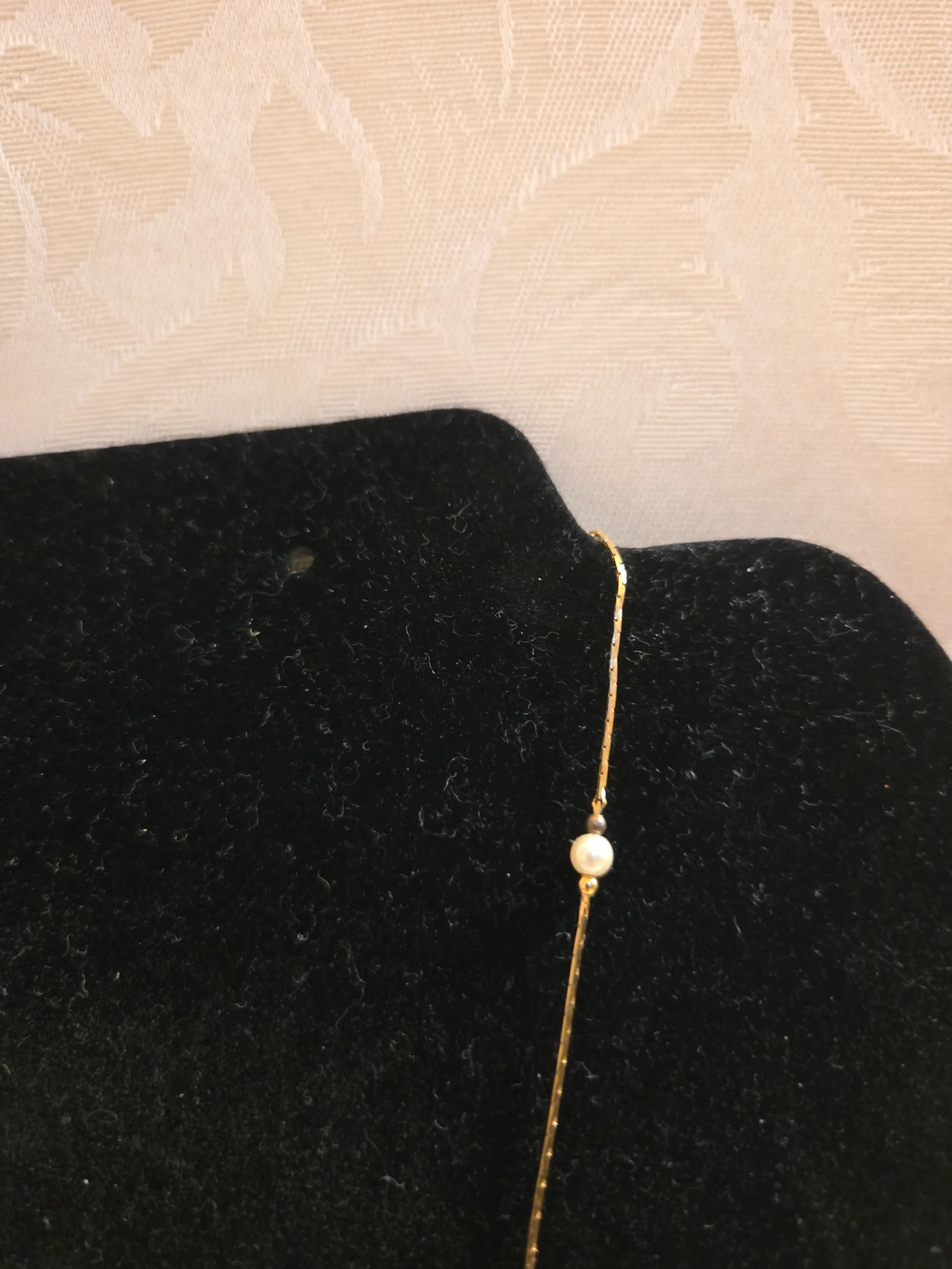 Image 2 of 4