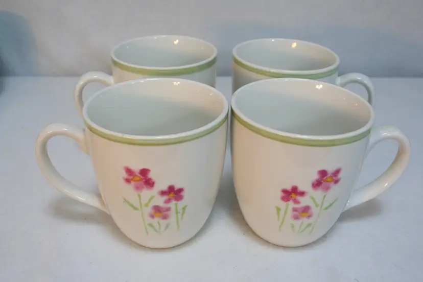 Thomson Pottery China Pink Floral Tea Coffee Green Rim Cups Mugs Set of 4 RARE