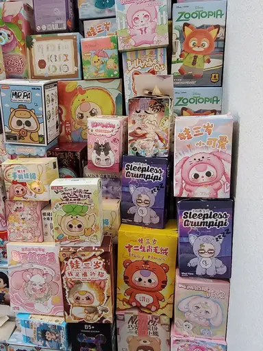 Purse sale all large bags $28.00