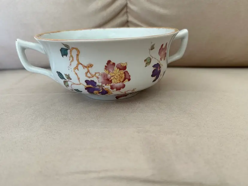 Wedgwood Devon Rose Flat Cream Soup Bowl