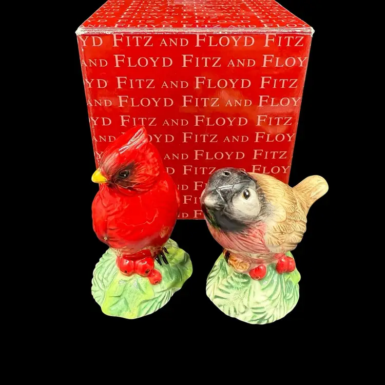 Fitz & Floyd Santa's Forest Friends Bird Salt And Pepper Shaker Set RETIRED