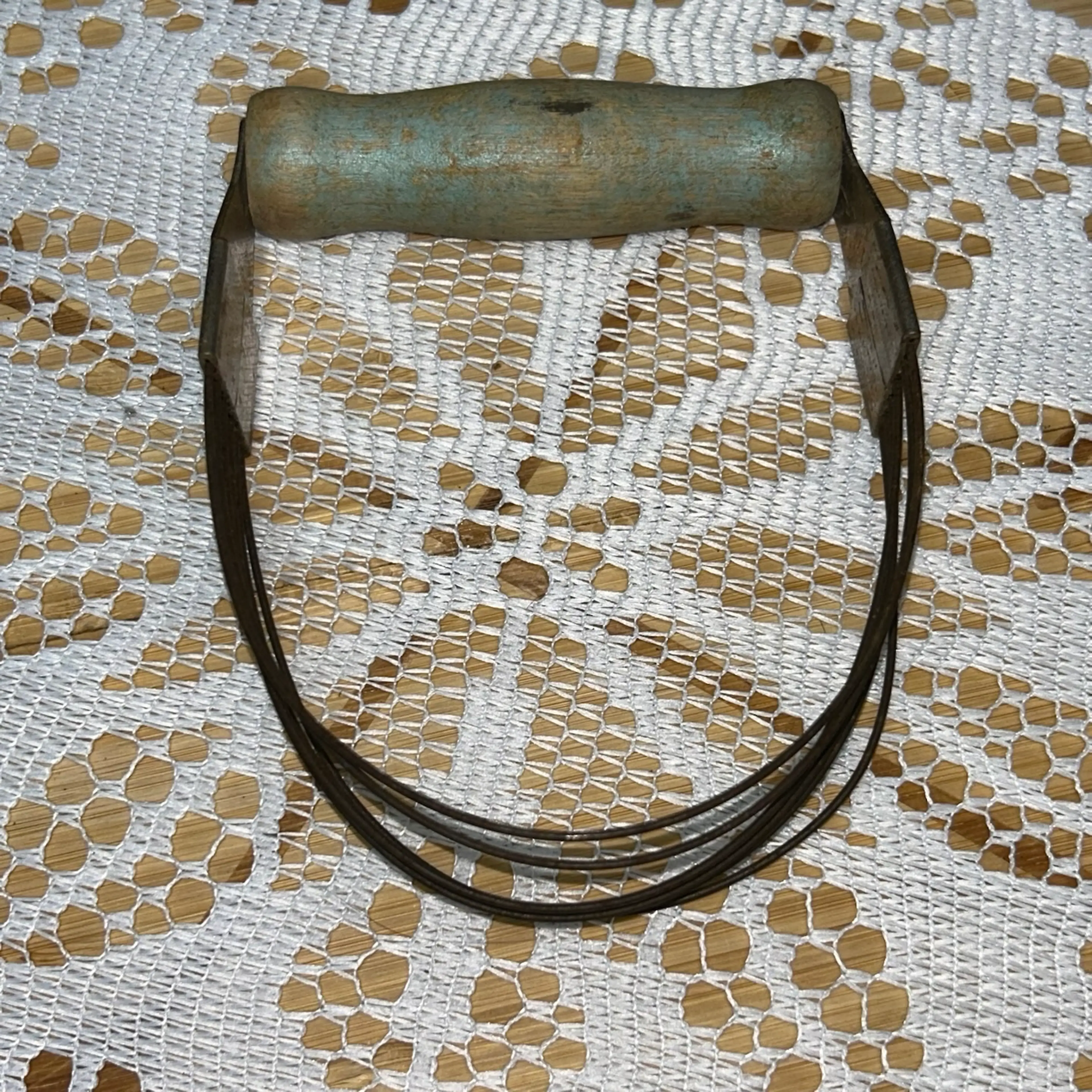 Image 2 of 7