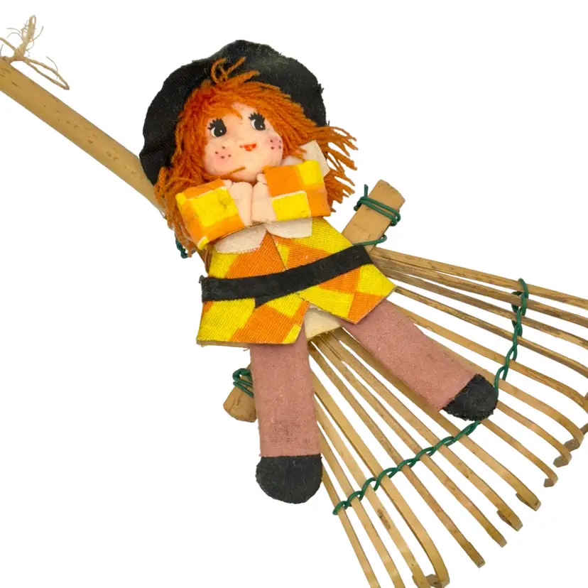 Vintage Kitschy Kitchen Witch On Rake 10” Taiwan Halloween