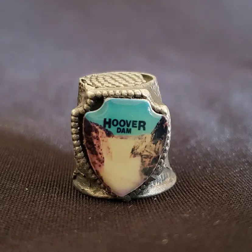 Thimble HOOVER DAM Pewter 3/4" tall unbranded approximately Vintage