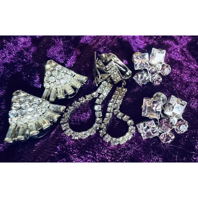 Vintage Lot Of 3 Pair Of Sparkling Clear Rhinestone Clip On & Screw Back Silver Tone Earrings