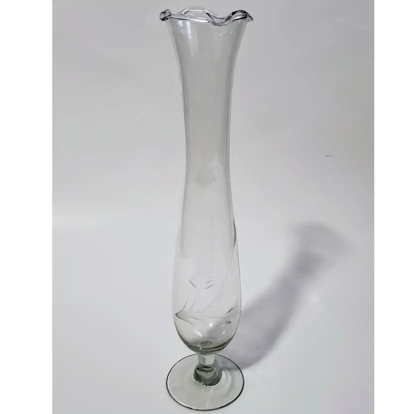 Vintage Ruffled Stretched Glass Etched Bud Vase