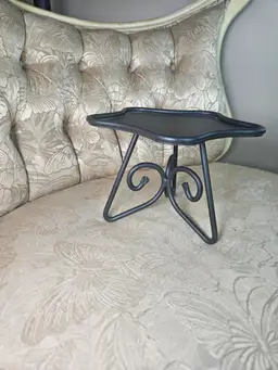 Longaberger small Star wrought iron stand