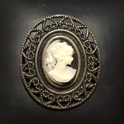 Vintage Black & White Cameo Brooch