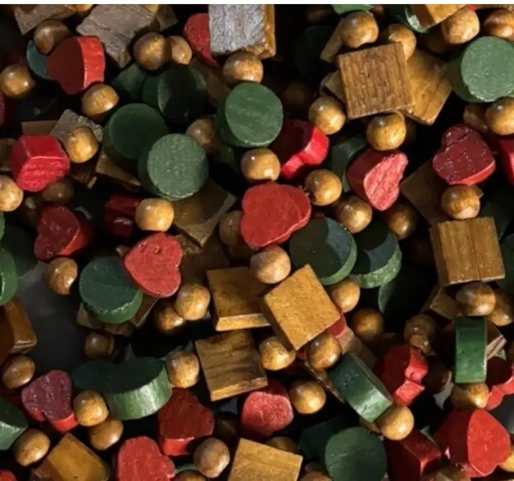 Vintage Wood Christmas Tree Garland Beads Hearts  Rustic 4 Sets 9 Ft Each (c4)