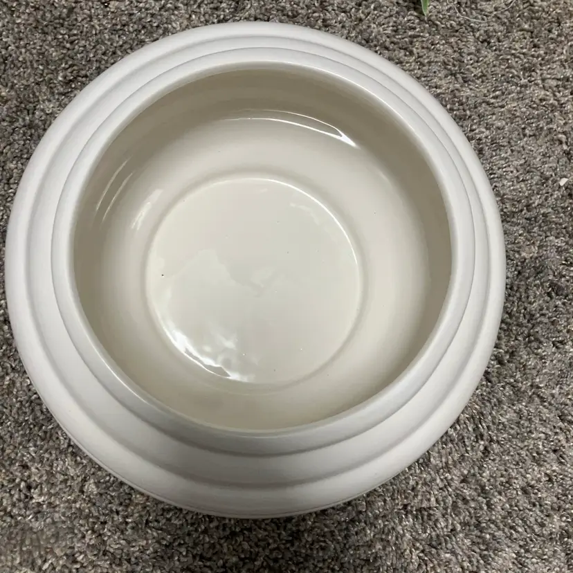 Hanger glossy White Beehive Vase
