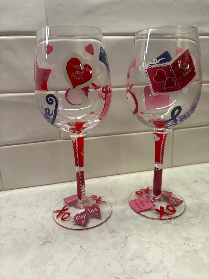 A Pair Of Valentine’s Wine Glasses