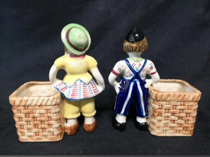 Vintage Dutch Boy And Girl Ceramic Planters