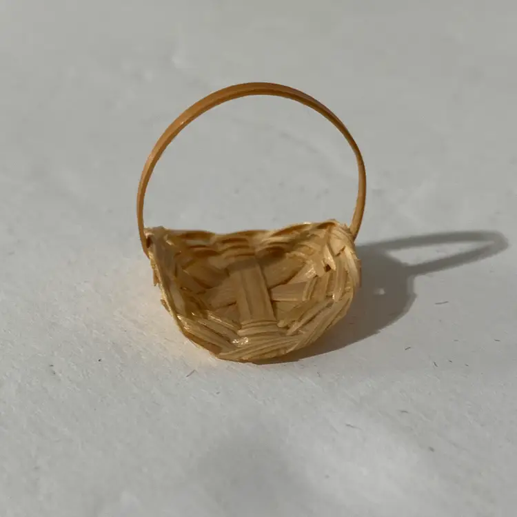Teeny Tiny Basket