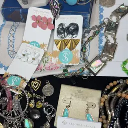 #05 - Jewelry