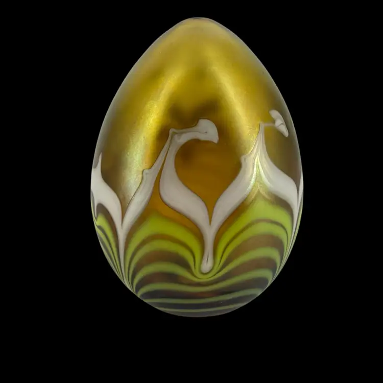 Vandermark Art Glass Green Hollow Pulled Feather Paperweight