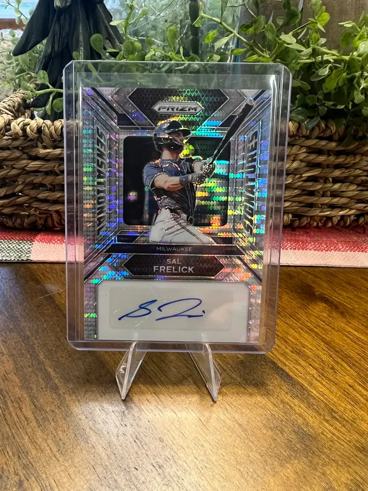 2024 Panini Prizm Sal Frelick Sensational Signatures Silver Pulsar /199